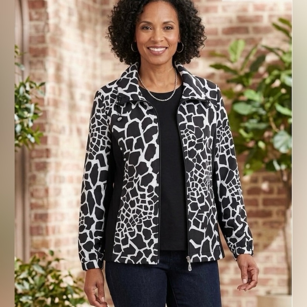 AlLLISON DALEY PETITE Women’s Front Zip‎ Jacket Lightweight Blk/Wht. Giraffe 10P - Picture 15 of 15